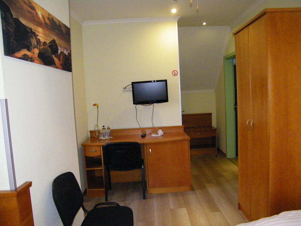 Hotel Restauracja Tawerna 格利维采 客房 照片