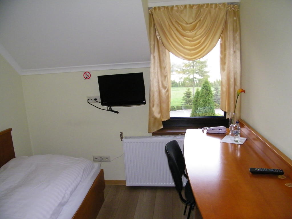 Hotel Restauracja Tawerna 格利维采 客房 照片