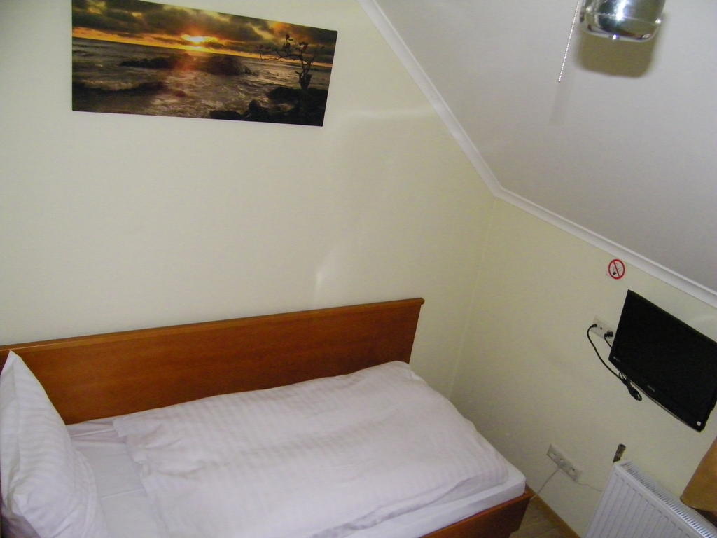 Hotel Restauracja Tawerna 格利维采 客房 照片