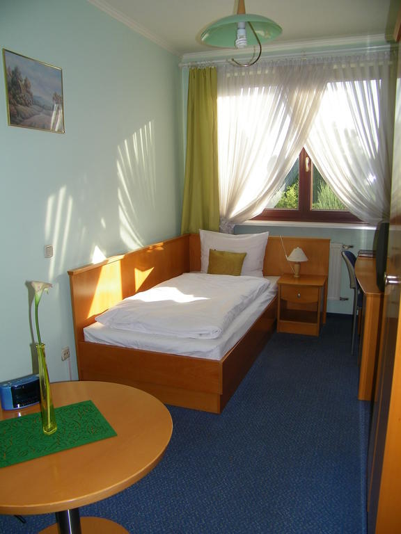 Hotel Restauracja Tawerna 格利维采 客房 照片
