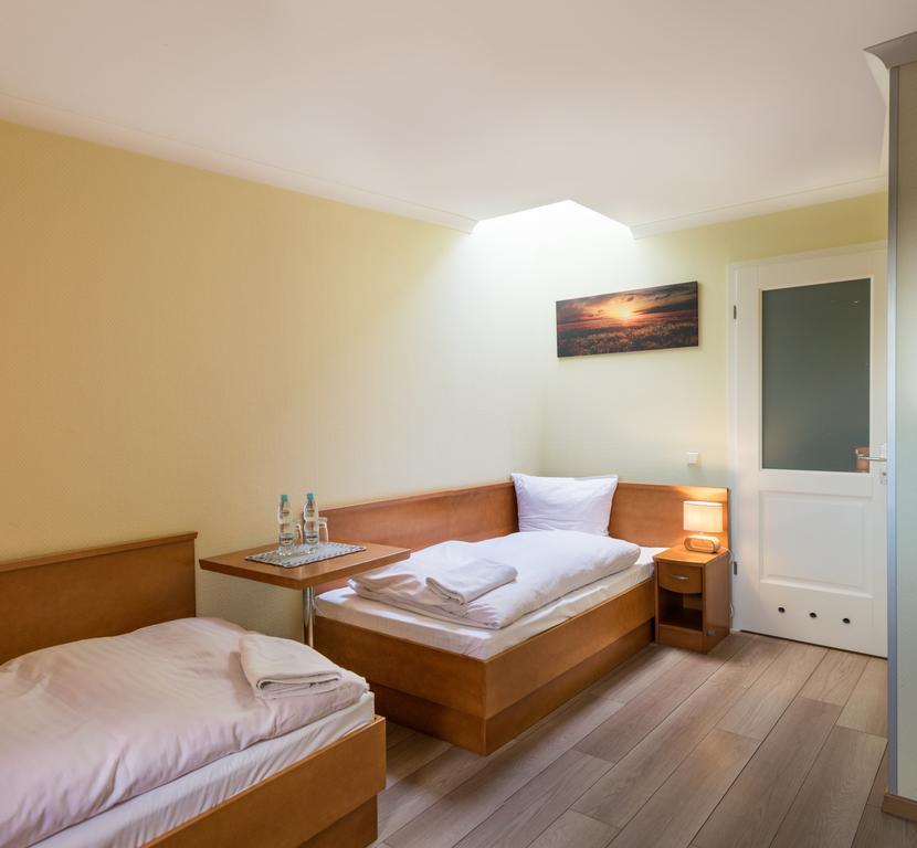 Hotel Restauracja Tawerna 格利维采 外观 照片