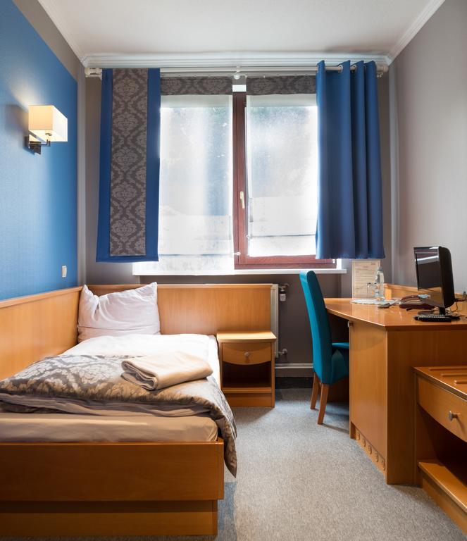 Hotel Restauracja Tawerna 格利维采 外观 照片